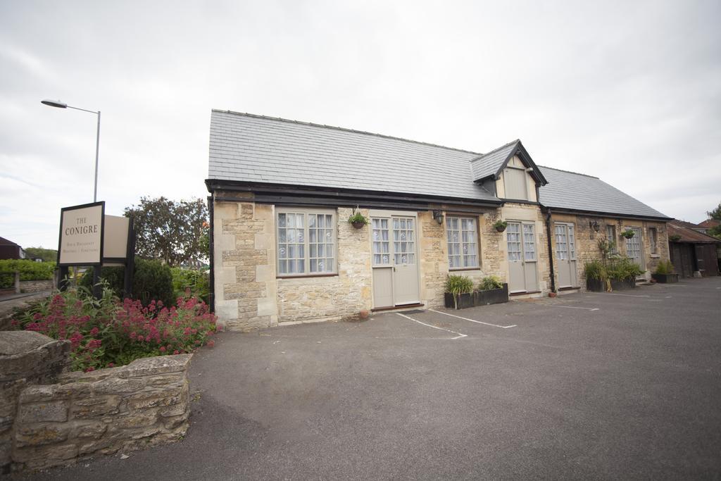 The Conigre Hotel Melksham Buitenkant foto